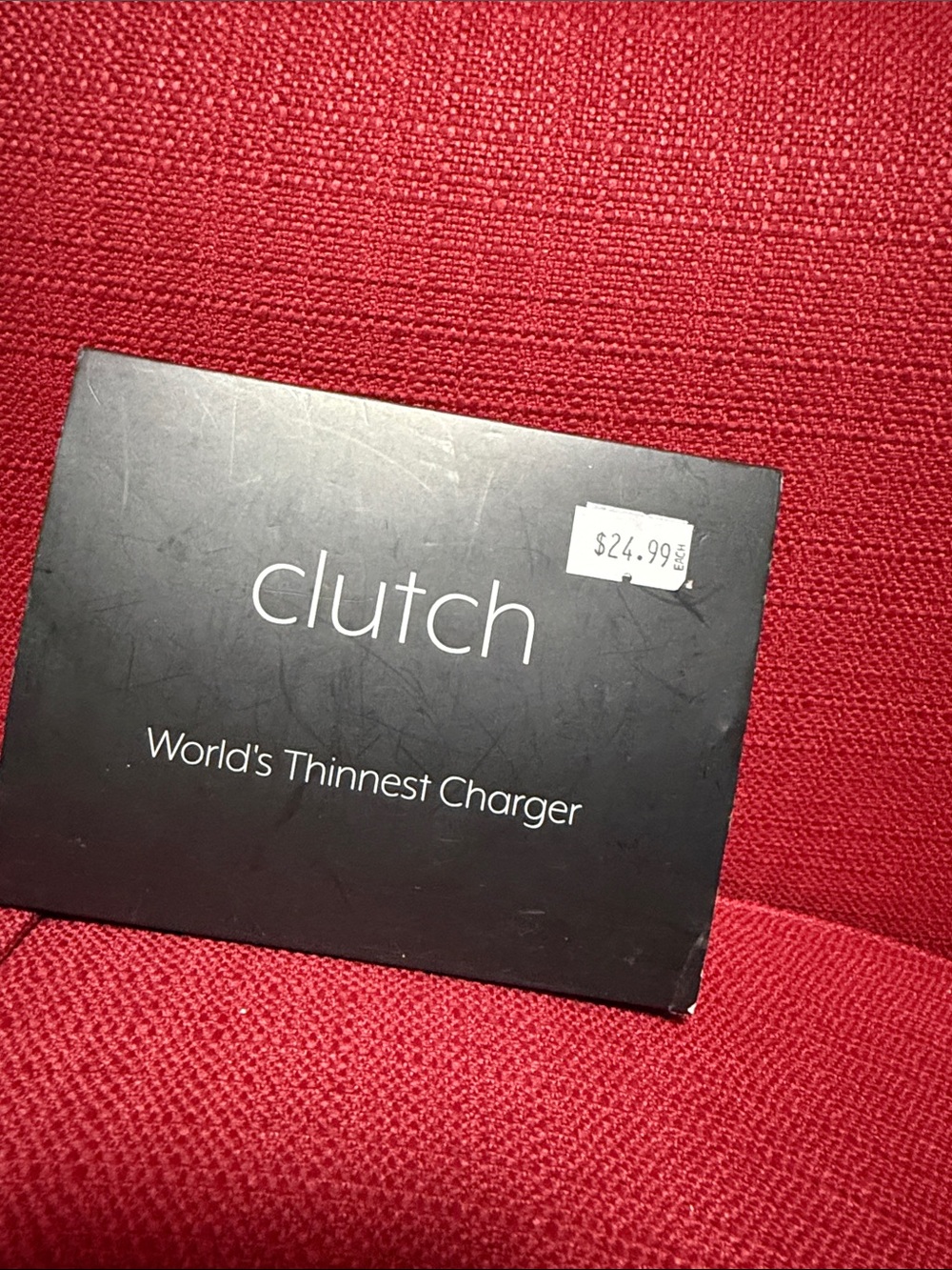 Clutch World's Thinnest Charger — Black